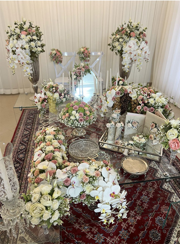 گل آرایی سفره عقد کد 2001 - گل شاهانه